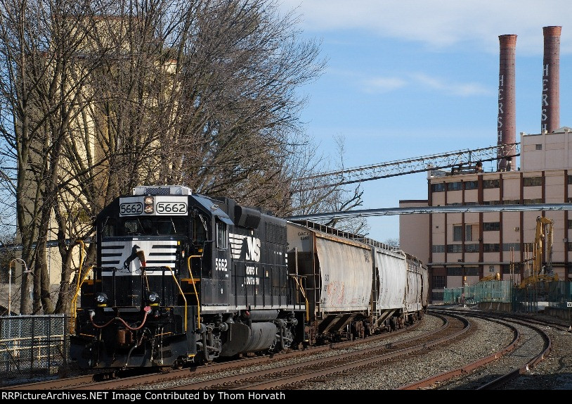 NS H2A, dubbed the "Hershey Shifter" heads west late morning